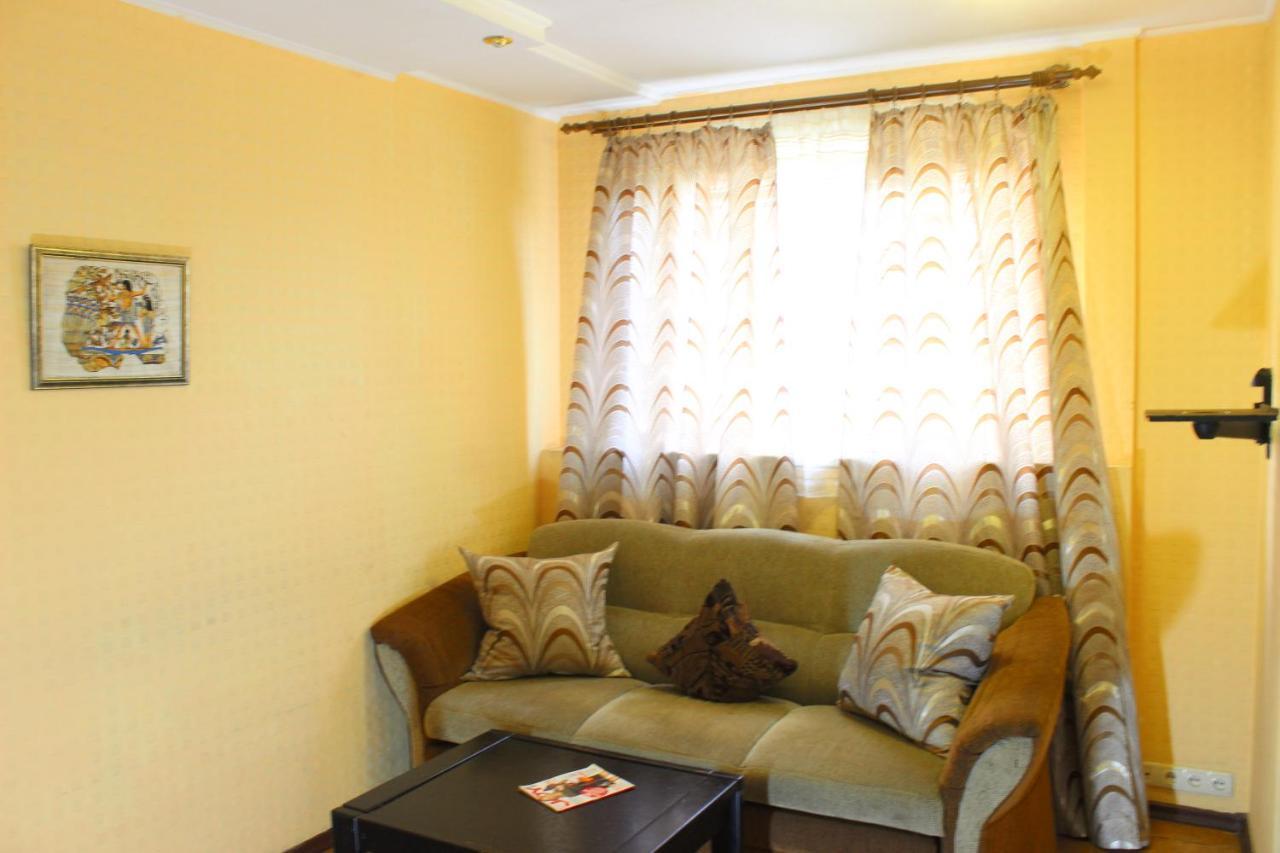 Two-Room Apartment Metro Levada Carcóvia Exterior foto